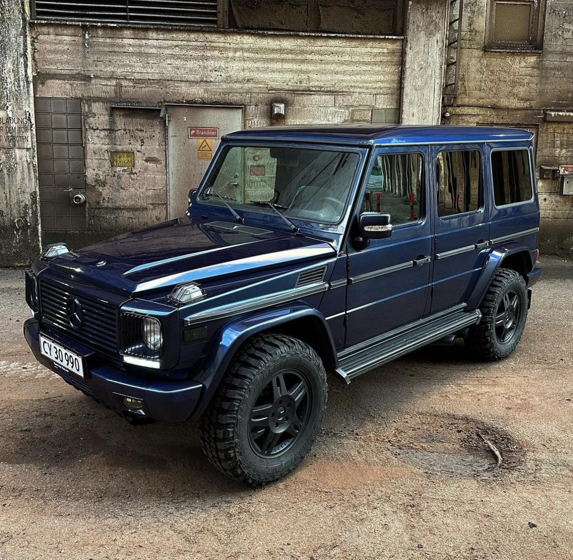 SOLD - Mercedes-Benz G350TD Aut. 5d